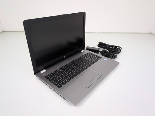 250 laptop intel - 15.6",